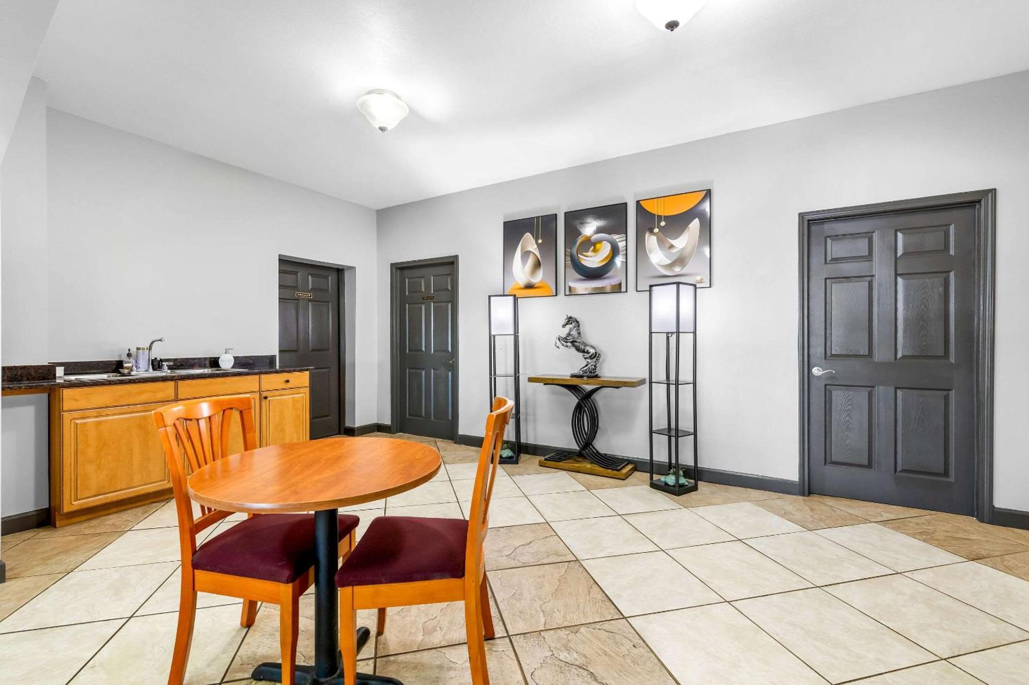 Quality Inn Lawrenceburg المظهر الخارجي الصورة