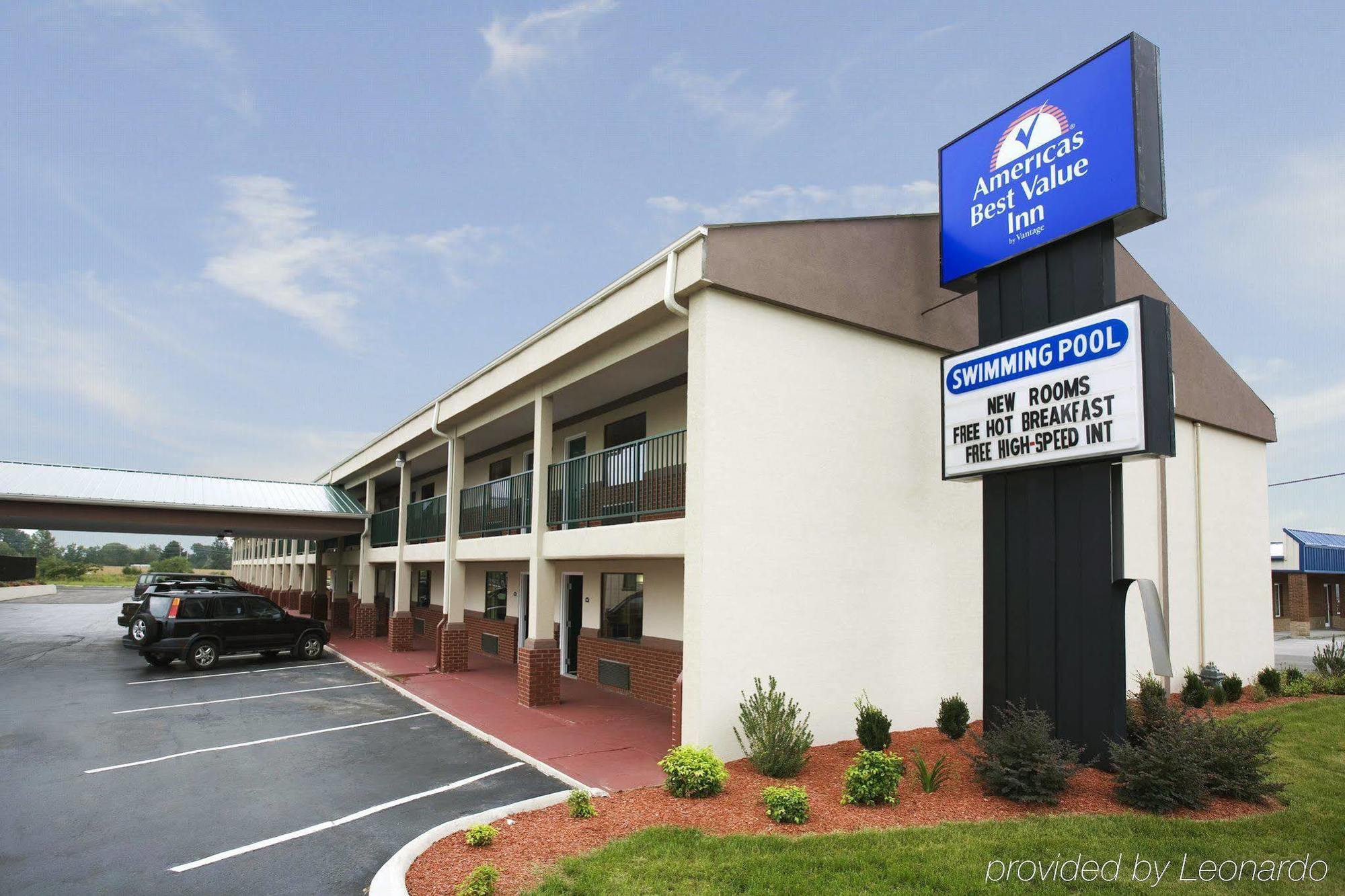 Quality Inn Lawrenceburg المظهر الخارجي الصورة