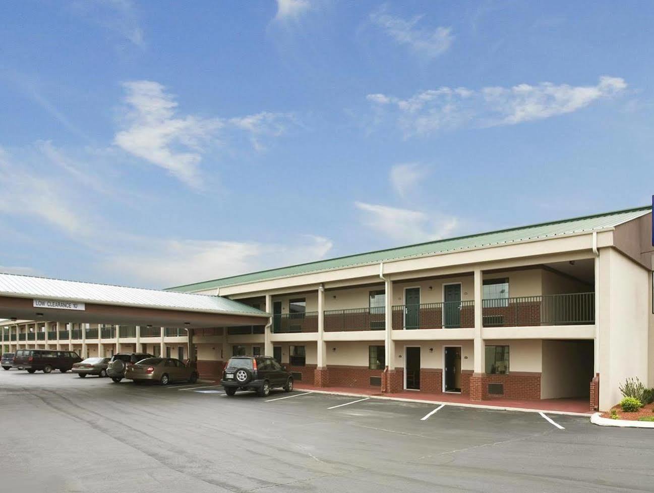 Quality Inn Lawrenceburg المظهر الخارجي الصورة